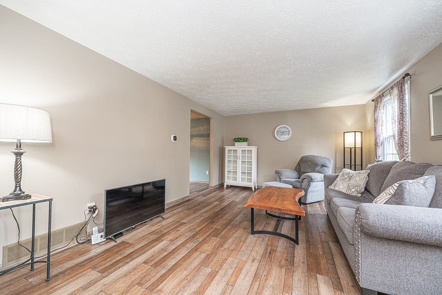 2415 Sapling Street, Glenshaw, PA 15116