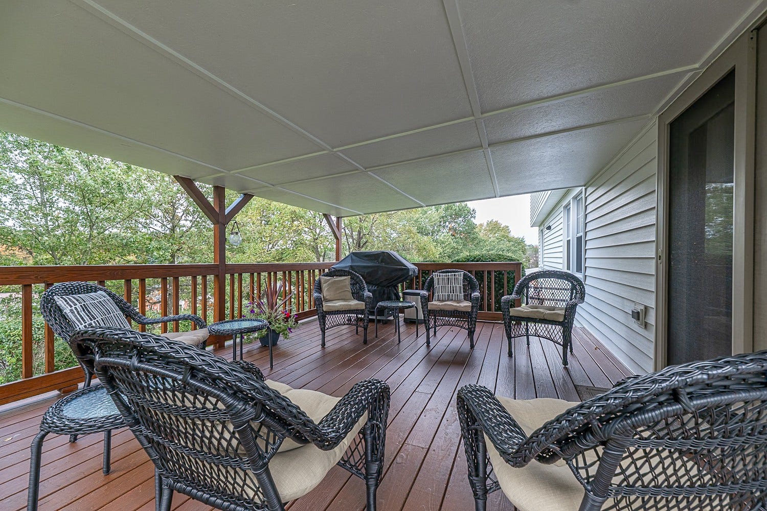 2415 Sapling Street, Glenshaw, PA 15116
