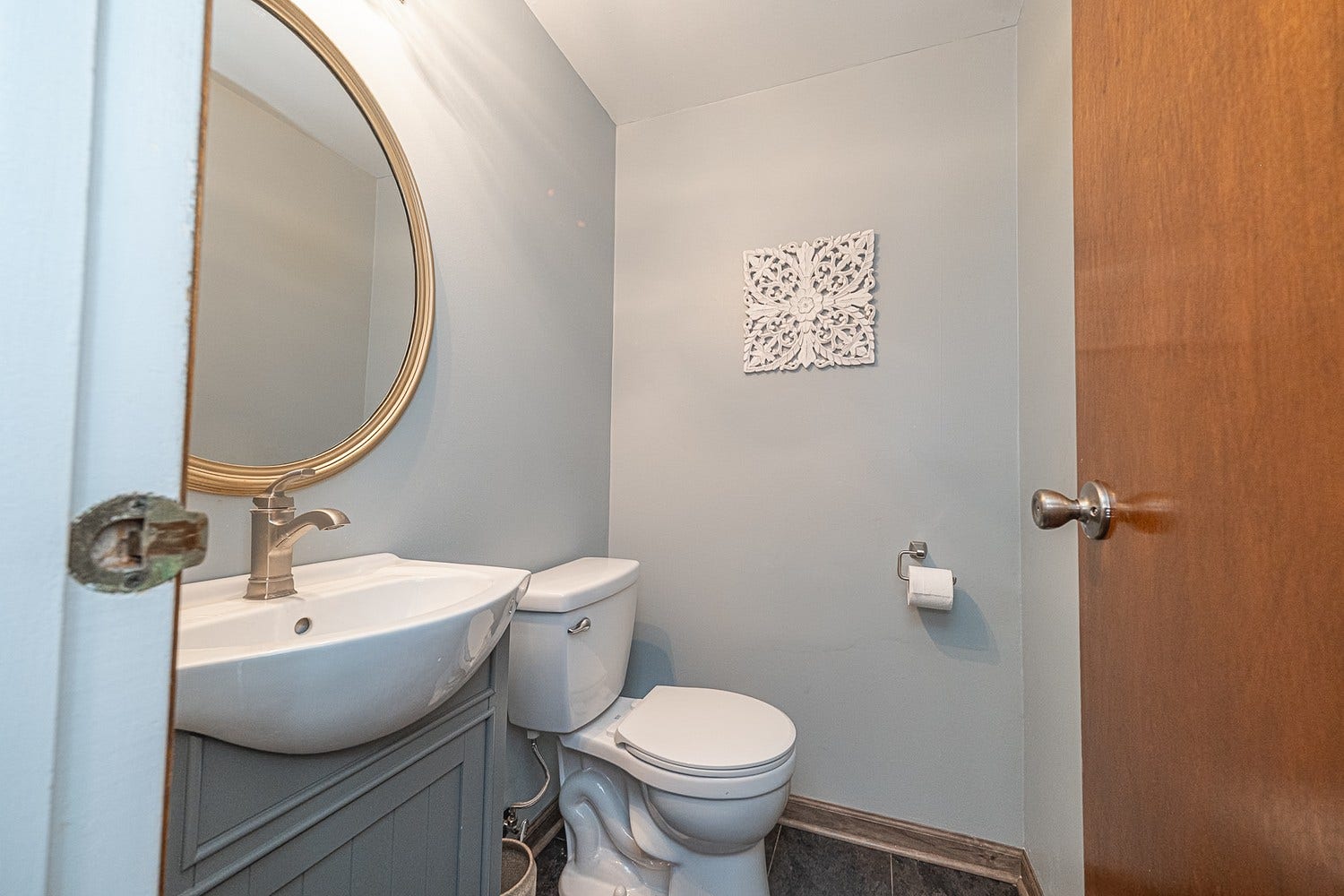 2415 Sapling Street, Glenshaw, PA 15116