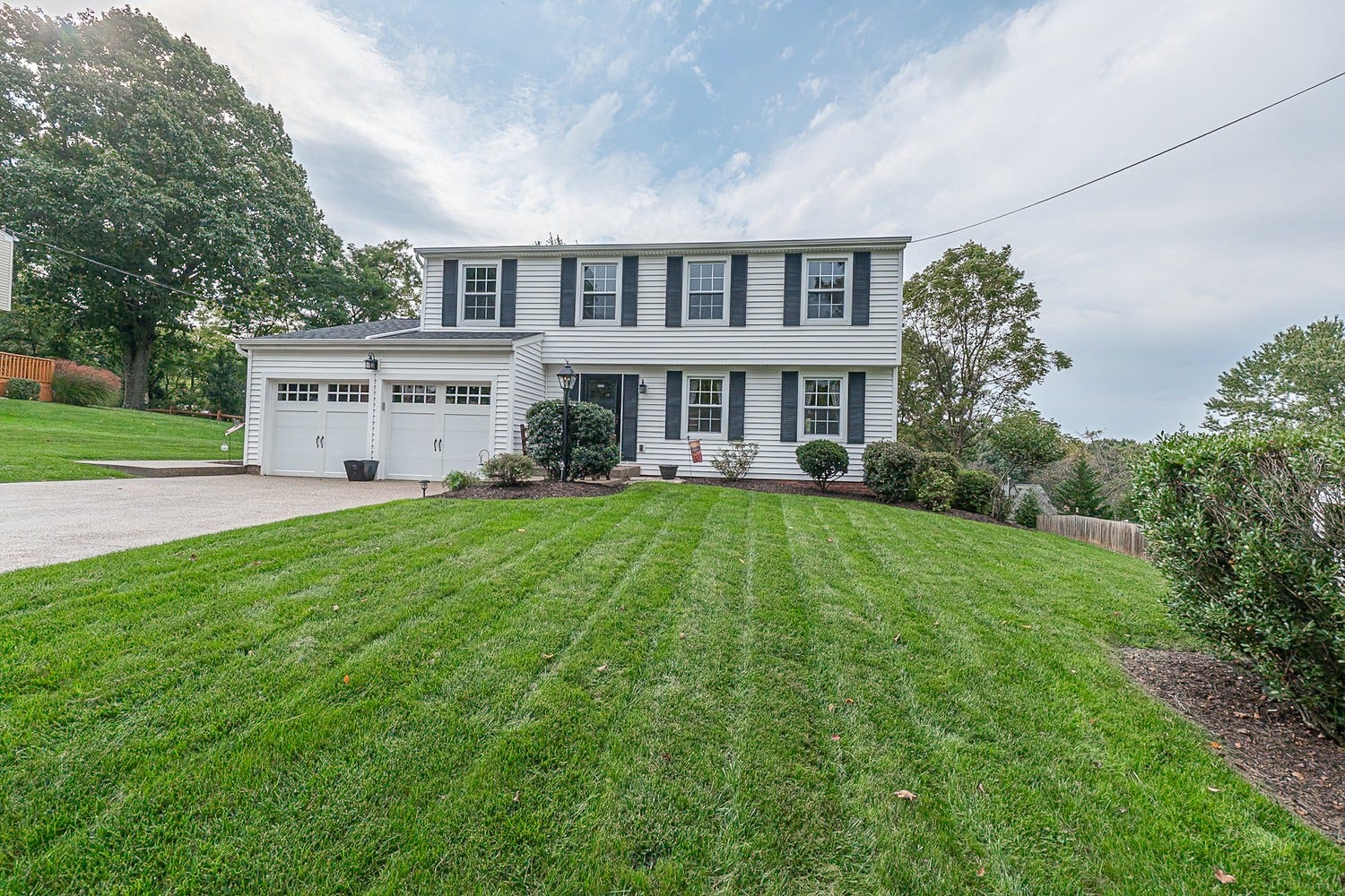 2415 Sapling Street, Glenshaw, PA 15116
