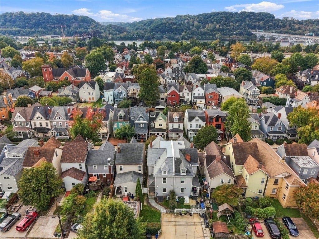 123 4th Street, Pittsburgh, PA 15215 123 4th Street, Pittsburgh, PA 15215