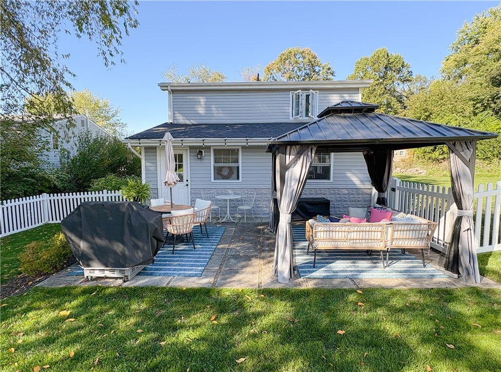 221 Wilson Ave, Pittsburgh, PA 15237