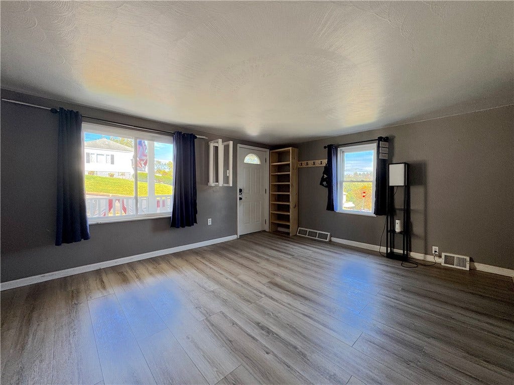 3 Franklin Ave, North Irwin, PA 15642 3 Franklin Ave, North Irwin, PA 15642