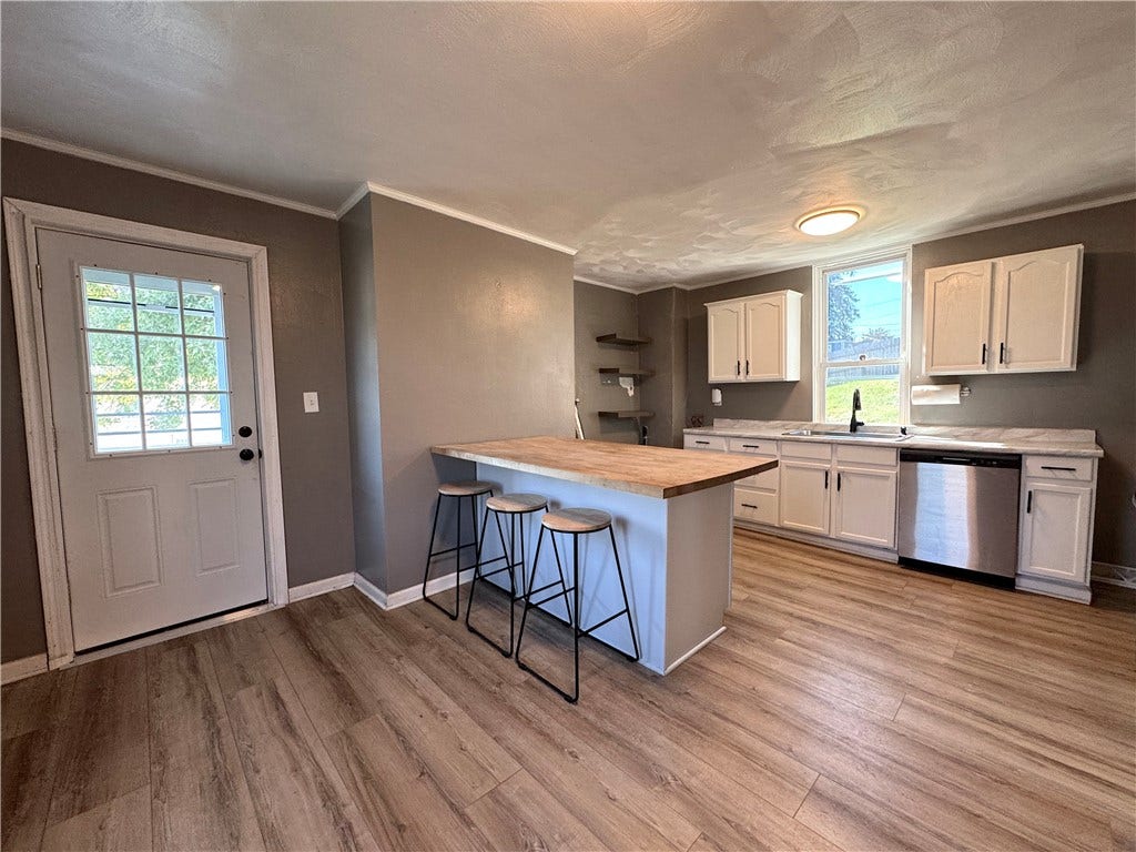 3 Franklin Ave, North Irwin, PA 15642 3 Franklin Ave, North Irwin, PA 15642