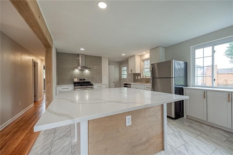 719 Cumberland Rd, Pittsburgh, PA 15237 719 Cumberland Rd, Pittsburgh, PA 15237