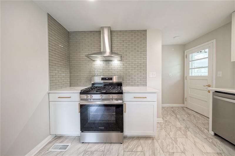 719 Cumberland Rd, Pittsburgh, PA 15237 719 Cumberland Rd, Pittsburgh, PA 15237