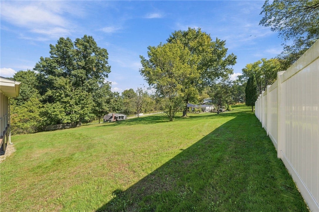 909 CLAYTON DR, Greensburg, PA 15601 909 CLAYTON DR, Greensburg, PA 15601