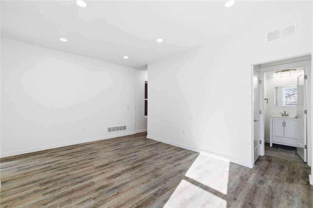 125 Hawkins Ave, Pittsburgh, PA 15214