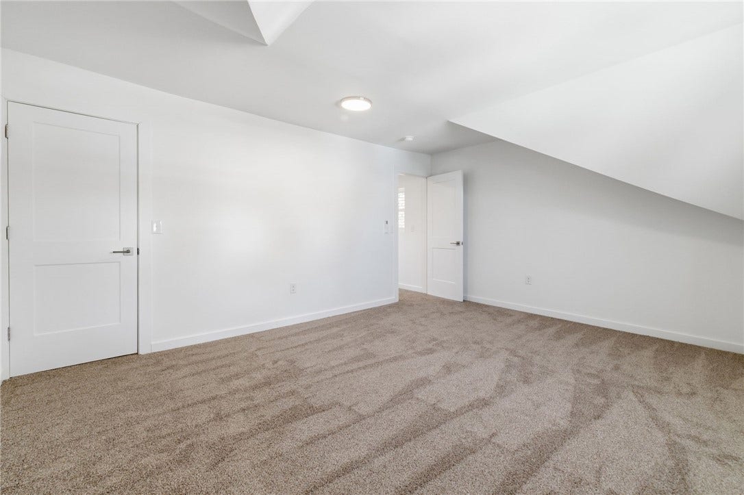 125 Hawkins Ave, Pittsburgh, PA 15214