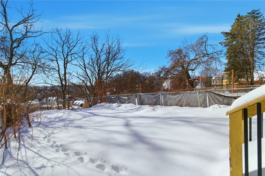 125 Hawkins Ave, Pittsburgh, PA 15214