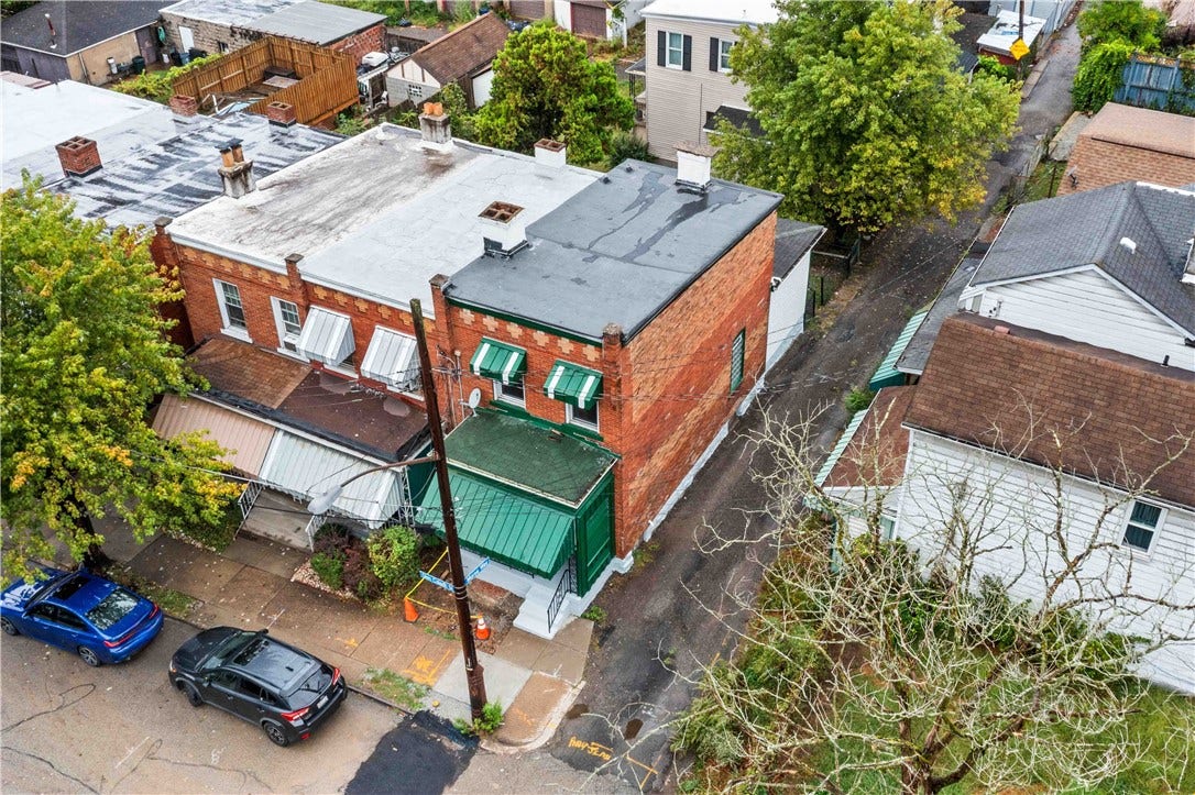 237 Glen Caladh St., Pittsburgh, PA 15207 237 Glen Caladh St., Pittsburgh, PA 15207