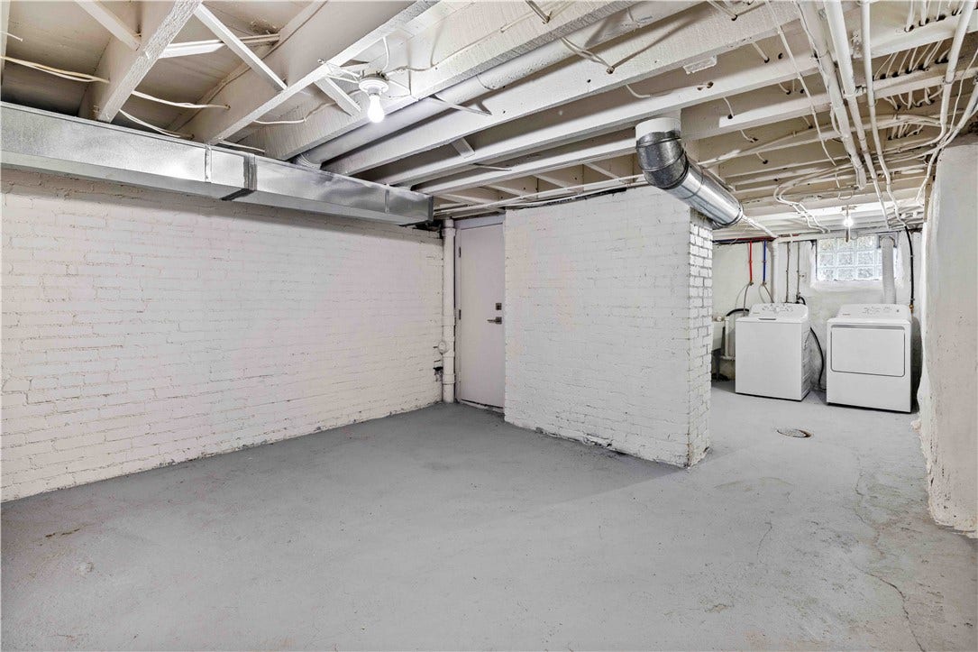 237 Glen Caladh St., Pittsburgh, PA 15207 237 Glen Caladh St., Pittsburgh, PA 15207