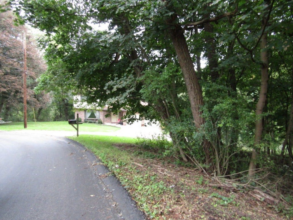 000 Ohioview Ave, Aliquippa, PA 15001 000 Ohioview Ave, Aliquippa, PA 15001