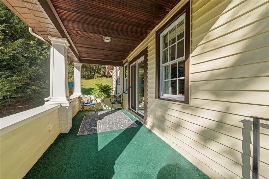 9735 Mccutcheon Ave, Pittsburgh, PA 15237 9735 Mccutcheon Ave, Pittsburgh, PA 15237