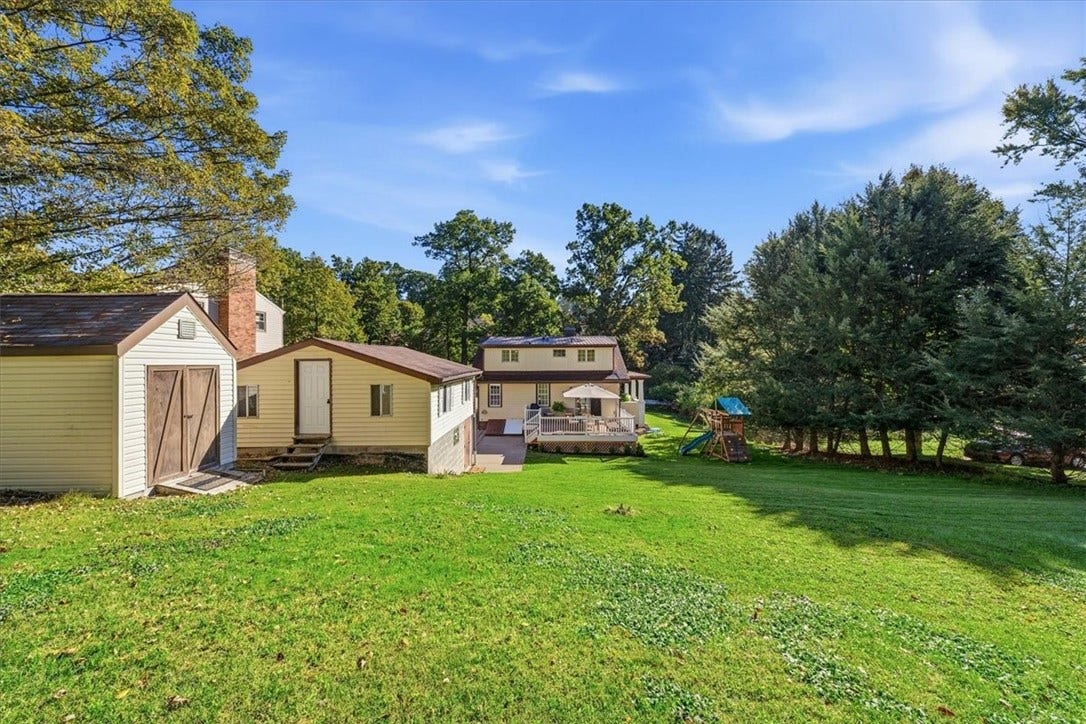 9735 Mccutcheon Ave, Pittsburgh, PA 15237 9735 Mccutcheon Ave, Pittsburgh, PA 15237