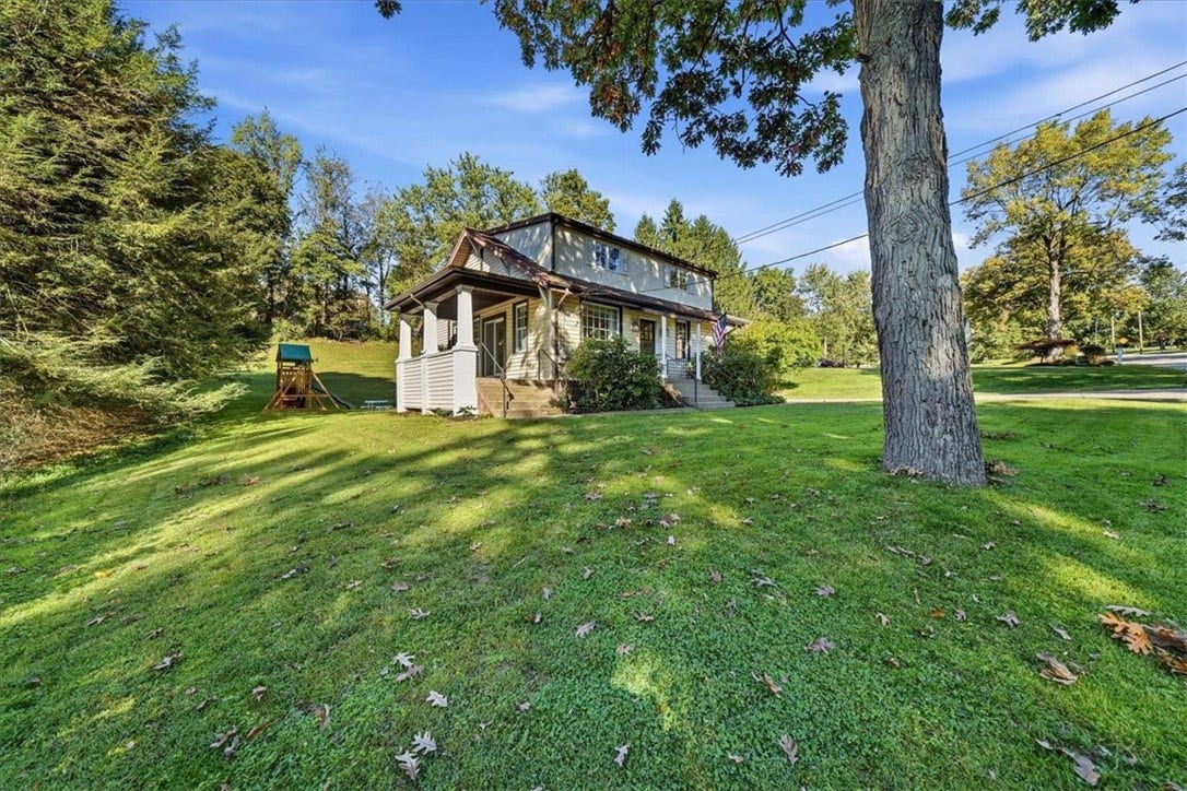9735 Mccutcheon Ave, Pittsburgh, PA 15237 9735 Mccutcheon Ave, Pittsburgh, PA 15237