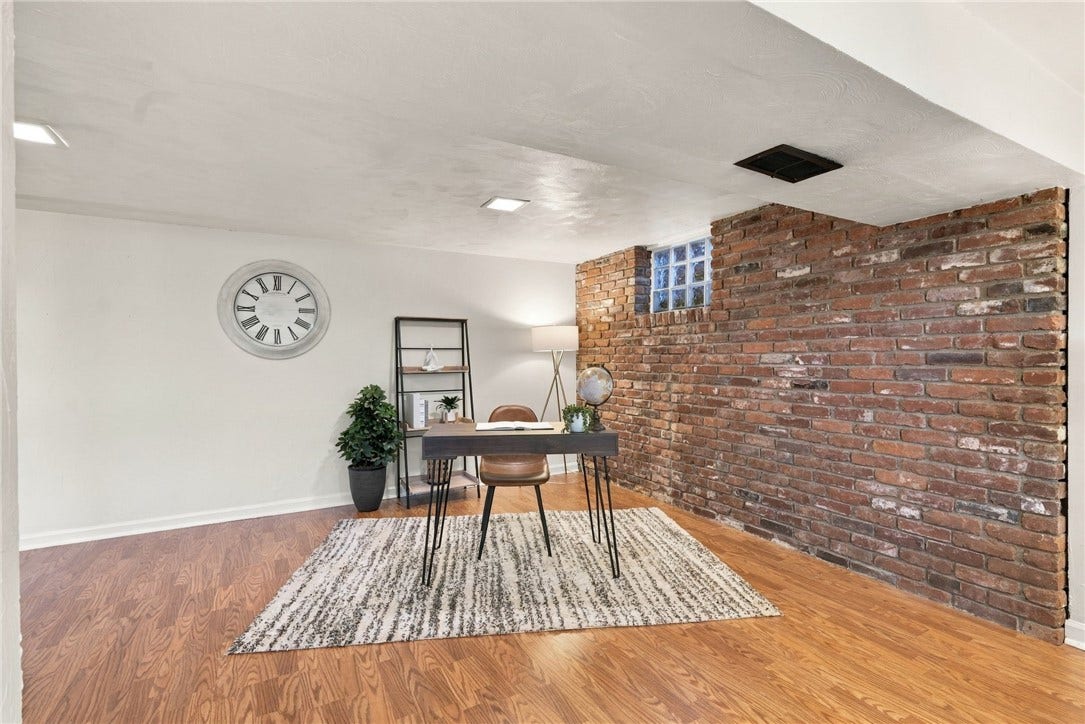 4052 Crestwood Drive, Gibsonia, PA 15044 4052 Crestwood Drive, Gibsonia, PA 15044