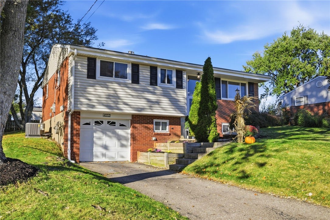 4052 Crestwood Drive, Gibsonia, PA 15044 4052 Crestwood Drive, Gibsonia, PA 15044