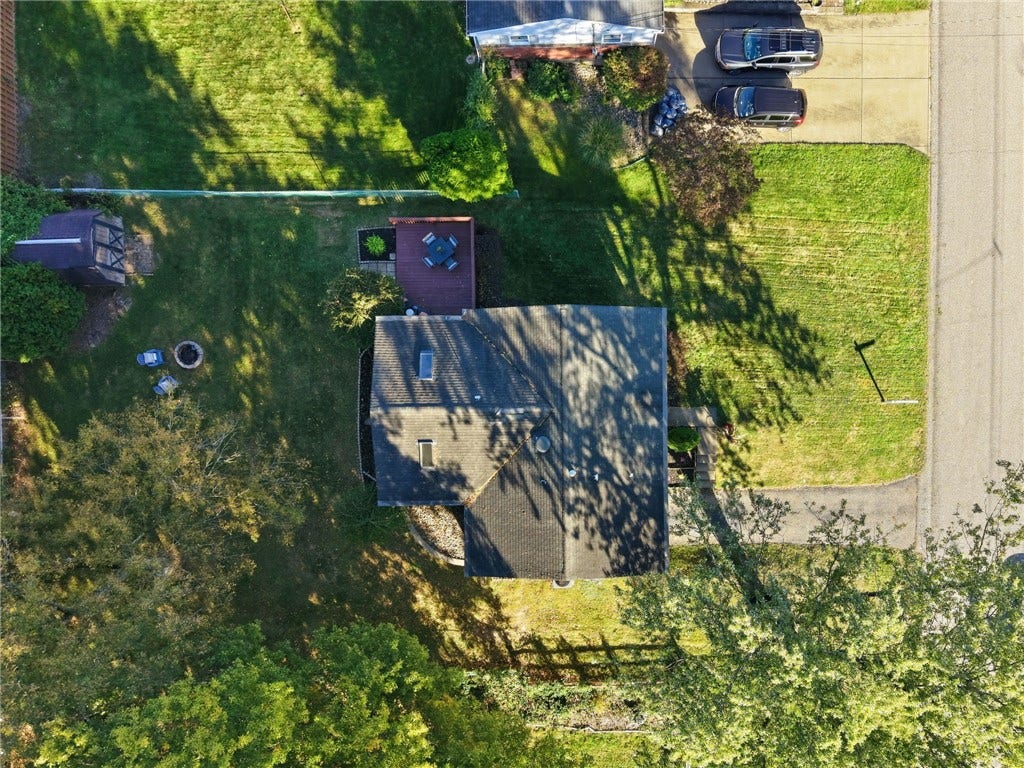 4052 Crestwood Drive, Gibsonia, PA 15044 4052 Crestwood Drive, Gibsonia, PA 15044