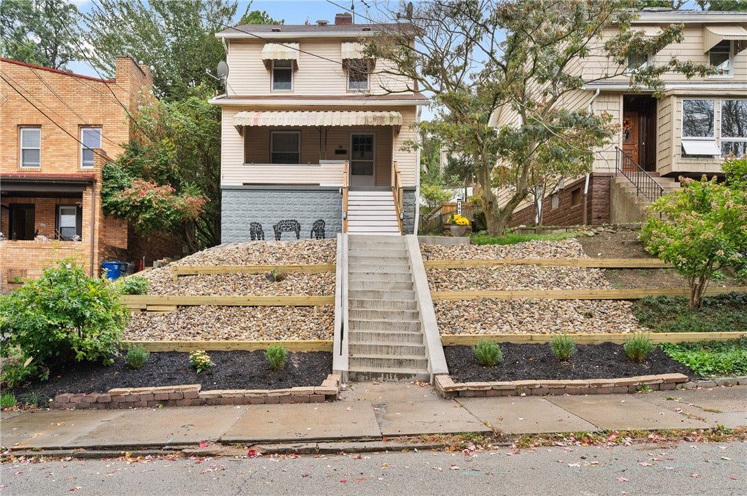 162 Hallock Street, Pittsburgh, PA 15211