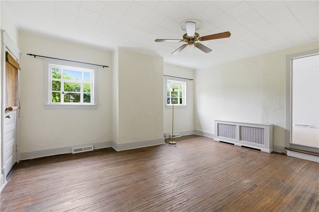 700 Bridge Street, North Huntingdon, PA 15642