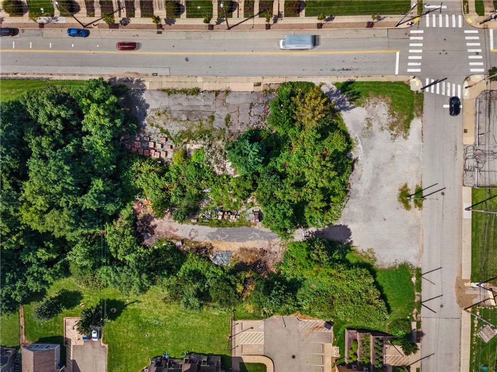2166 Bedford Ave, Pittsburgh, PA 15219 2166 Bedford Ave, Pittsburgh, PA 15219