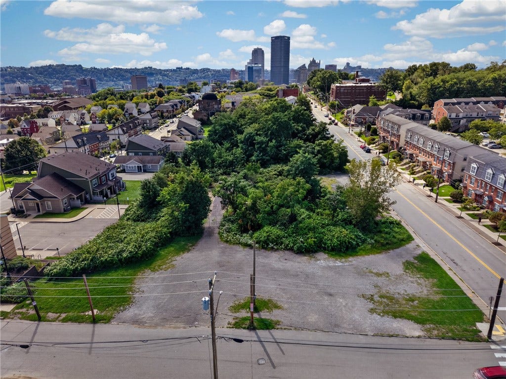 2166 Bedford Ave, Pittsburgh, PA 15219
