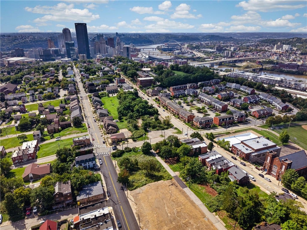 109 Perry St, Pittsburgh, PA 15219