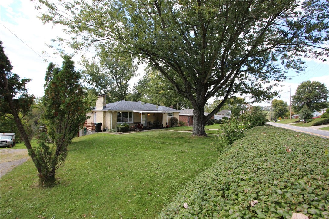 4239 Finleyville Elrama Road, Finleyville, PA 15332 Nice Front Yard too!