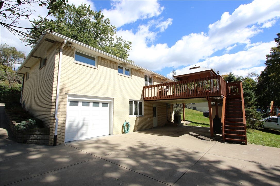 4239 Finleyville Elrama Road, Finleyville, PA 15332 Convenient 21x15 Carport under Deck