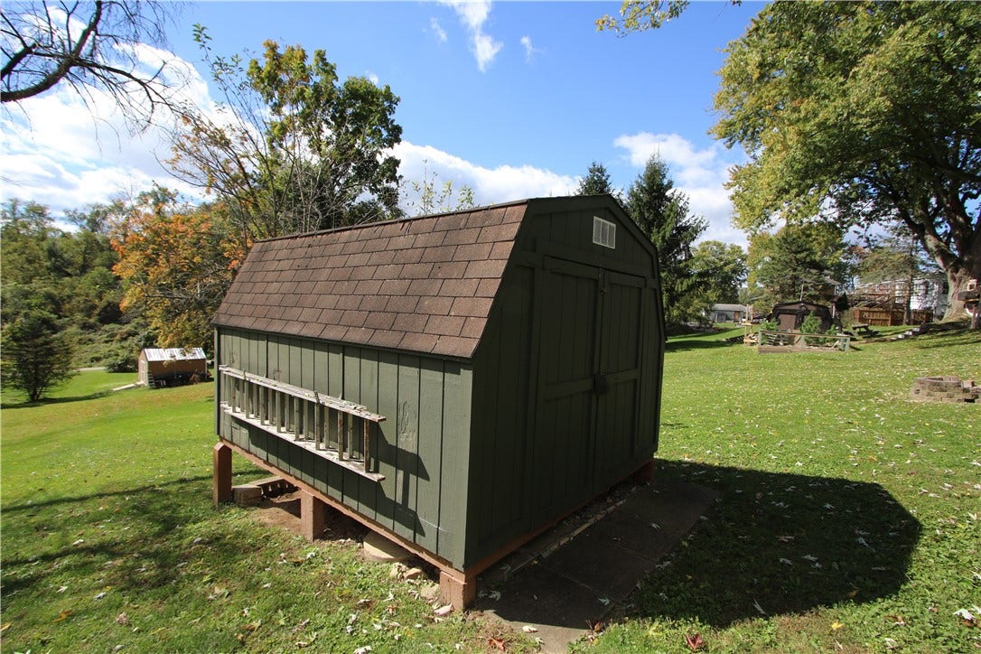 4239 Finleyville Elrama Road, Finleyville, PA 15332 Additional Deck in Yard