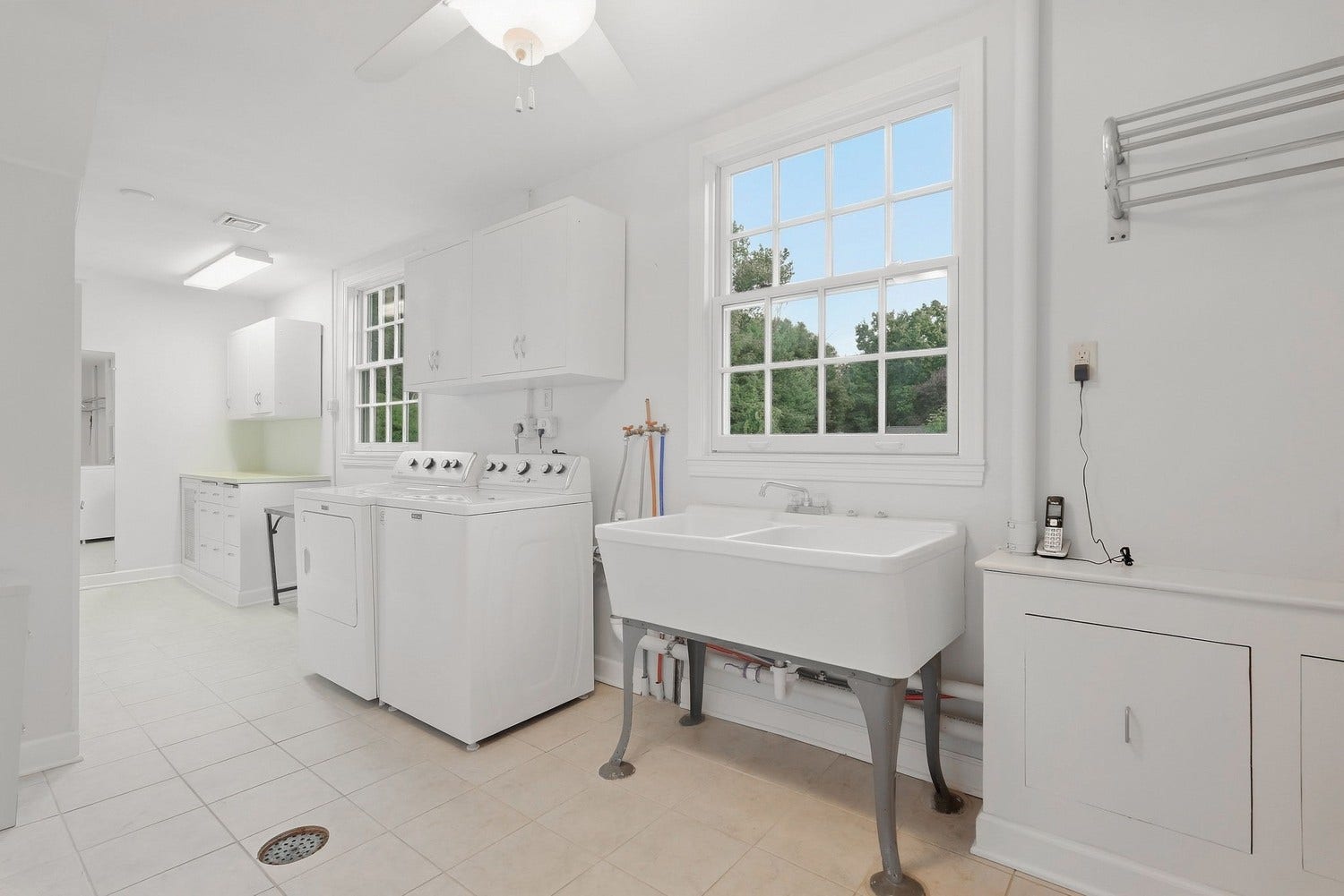 19 Newgate Road, Pittsburgh, PA 15202 19 Newgate Road, Pittsburgh, PA 15202