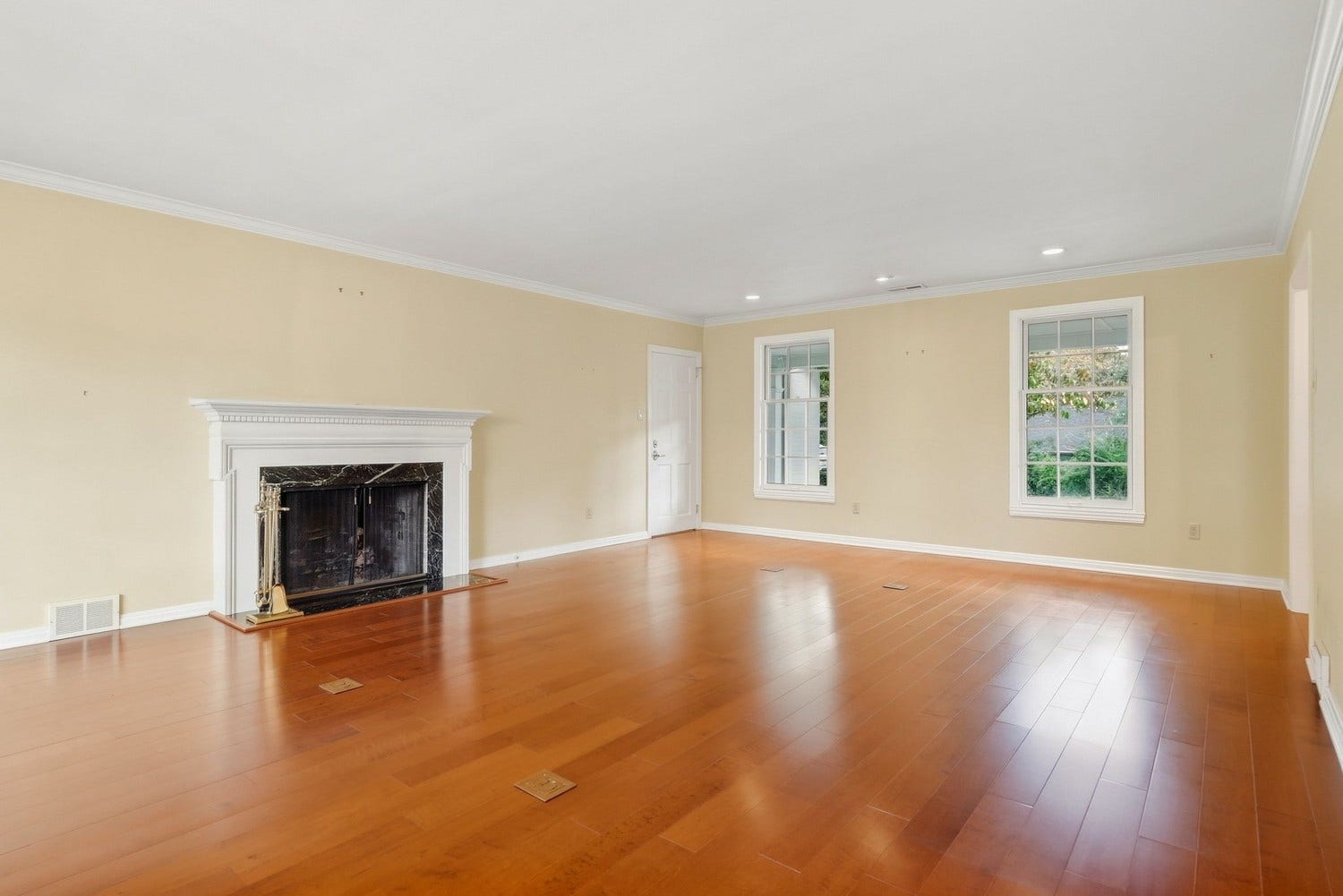 19 Newgate Road, Pittsburgh, PA 15202 19 Newgate Road, Pittsburgh, PA 15202
