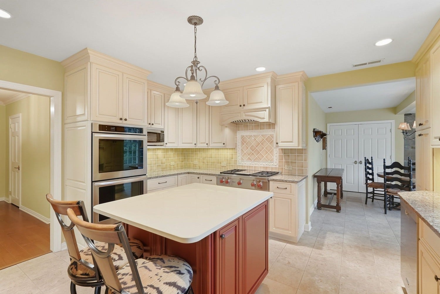 19 Newgate Road, Pittsburgh, PA 15202 19 Newgate Road, Pittsburgh, PA 15202