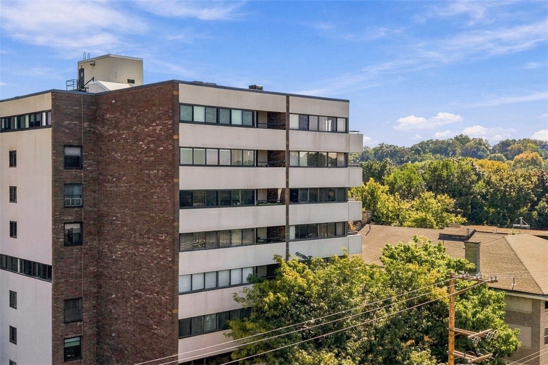 333 S Highland, #701, Pittsburgh, PA 15206 333 S Highland, #701, Pittsburgh, PA 15206