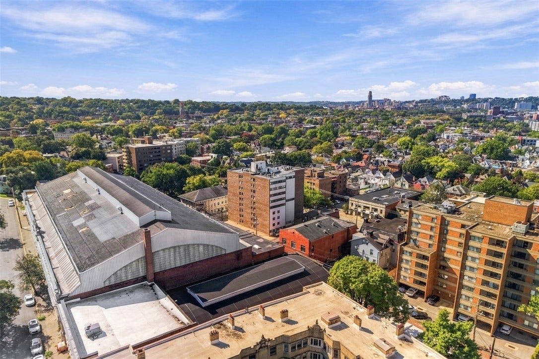 333 S Highland, #701, Pittsburgh, PA 15206 333 S Highland, #701, Pittsburgh, PA 15206