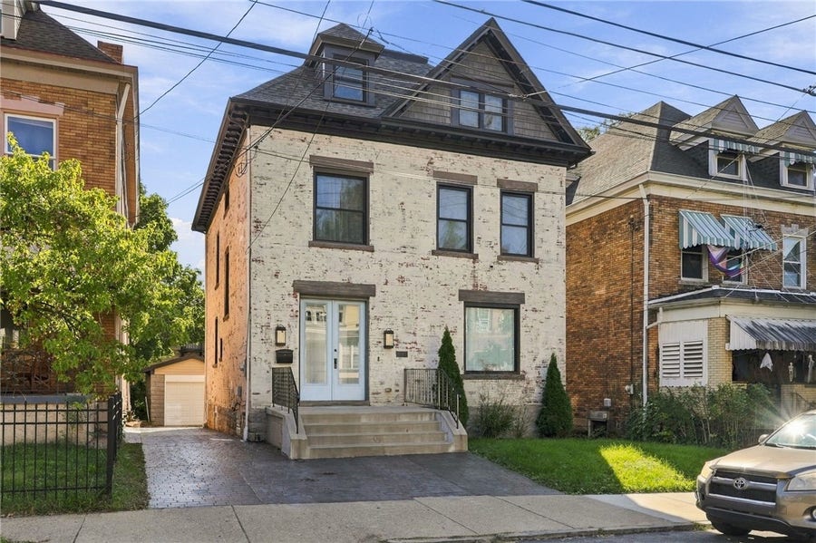 Property photo for 203 Stratford Ave, Pittsburgh, PA