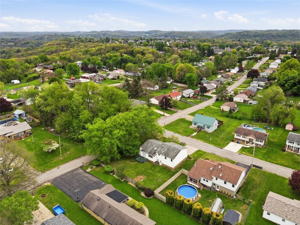 2757 Edith Street, Lower Burrell, PA 15068 2757 Edith Street, Lower Burrell, PA 15068
