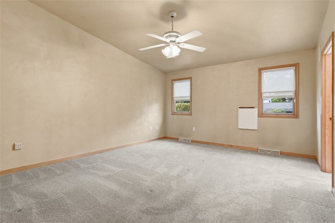 2757 Edith Street, Lower Burrell, PA 15068 Master bedroom ensuite.