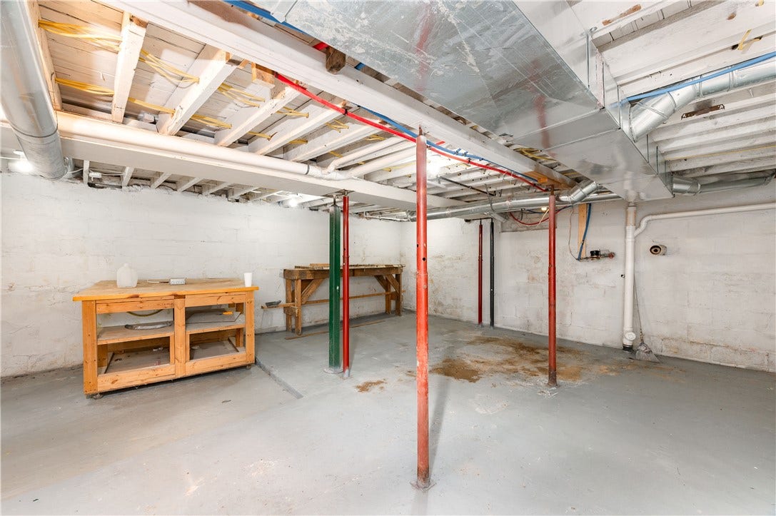 431 Sunset Dr, Butler, PA 16001 431 Sunset Dr, Butler, PA 16001