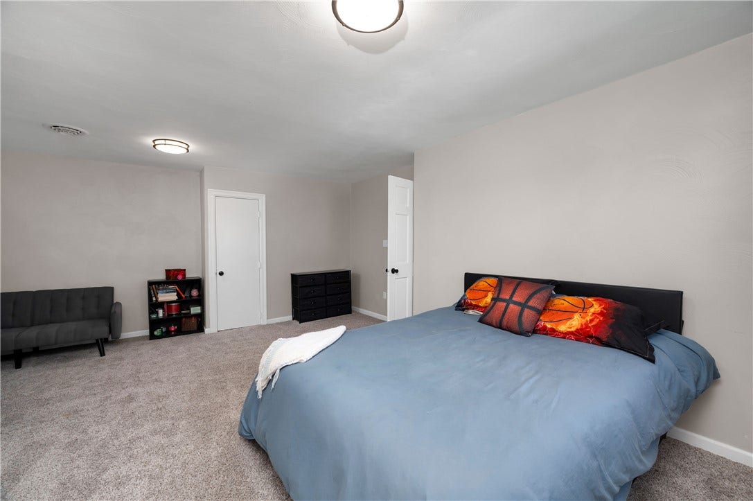 431 Sunset Dr, Butler, PA 16001 431 Sunset Dr, Butler, PA 16001