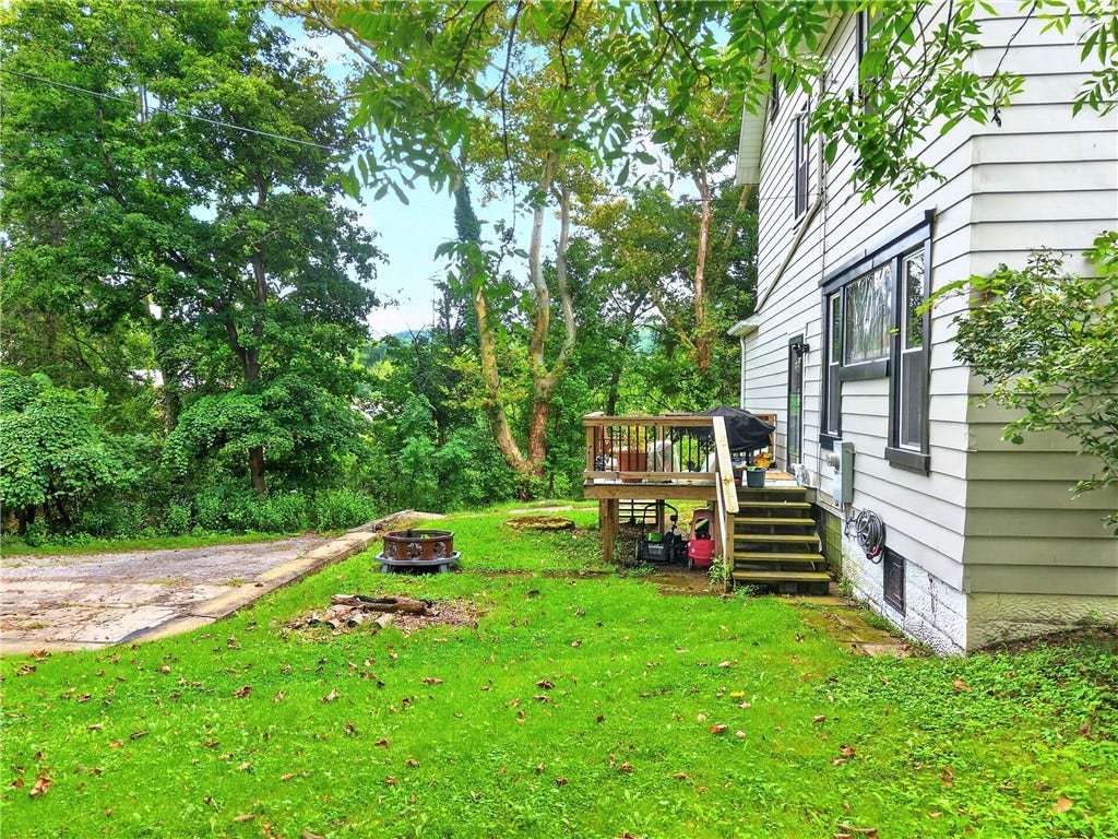 4004 Noblestown Rd, Oakdale, PA 15071 4004 Noblestown Rd, Oakdale, PA 15071