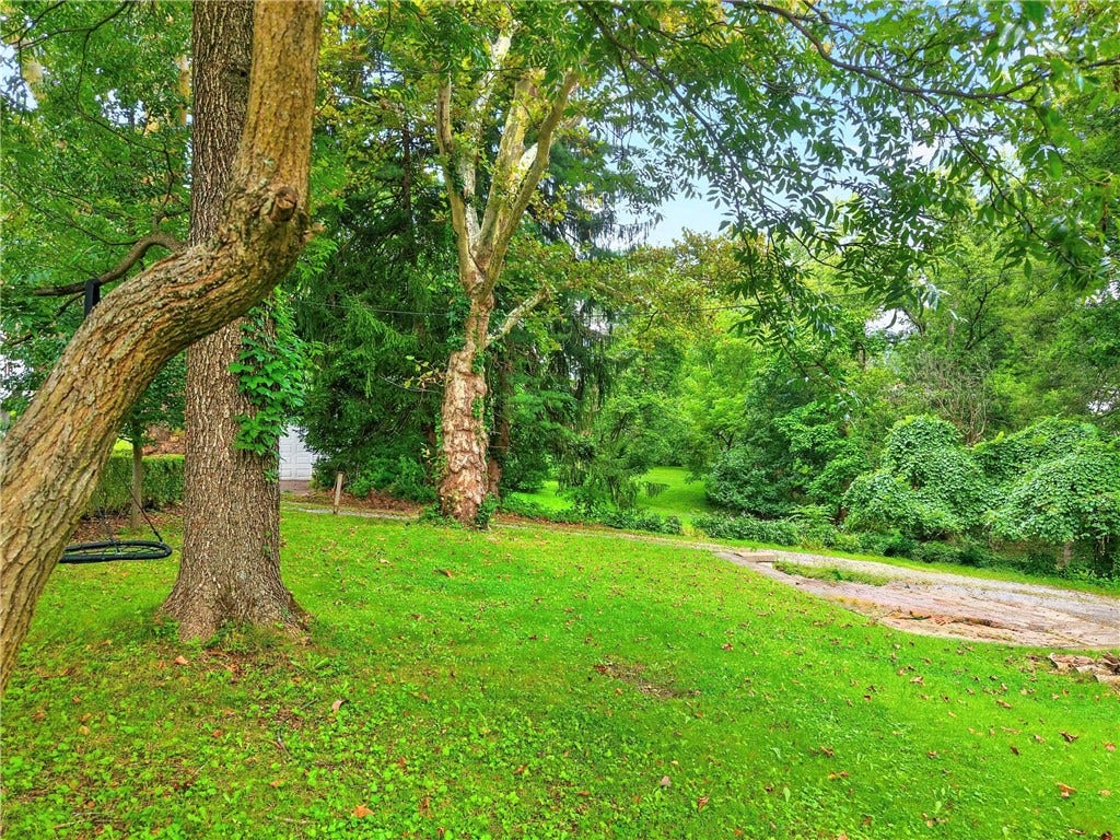 4004 Noblestown Rd, Oakdale, PA 15071 4004 Noblestown Rd, Oakdale, PA 15071