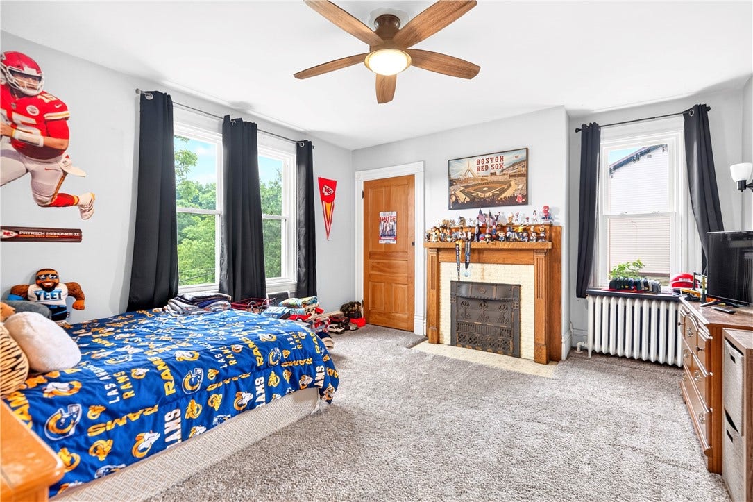 4004 Noblestown Rd, Oakdale, PA 15071 4004 Noblestown Rd, Oakdale, PA 15071
