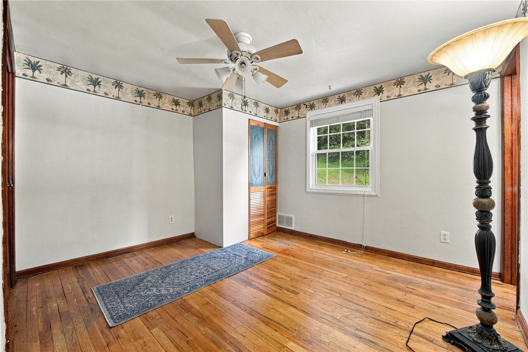 72 Woody Crest Dr, Pittsburgh, PA 15234 72 Woody Crest Dr, Pittsburgh, PA 15234