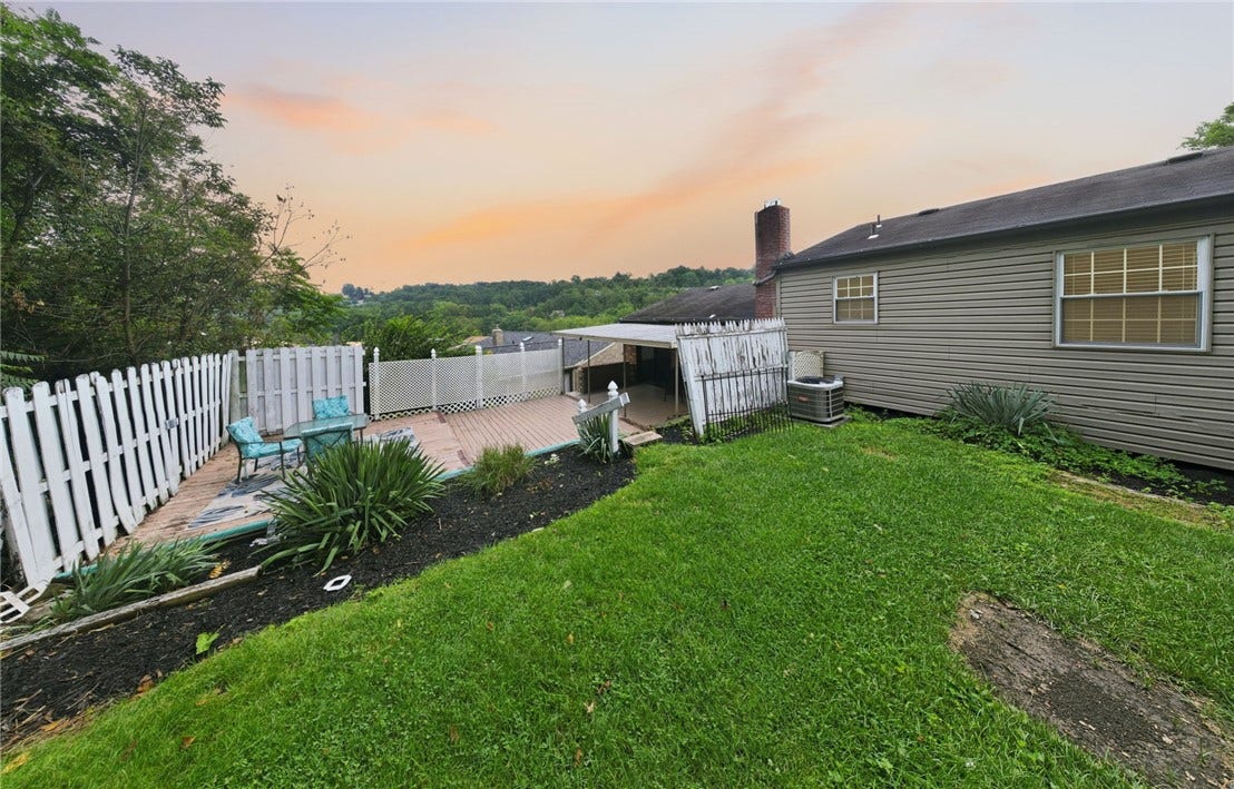 72 Woody Crest Dr, Pittsburgh, PA 15234 72 Woody Crest Dr, Pittsburgh, PA 15234