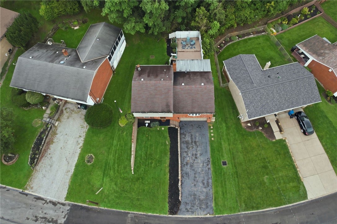 72 Woody Crest Dr, Pittsburgh, PA 15234 72 Woody Crest Dr, Pittsburgh, PA 15234