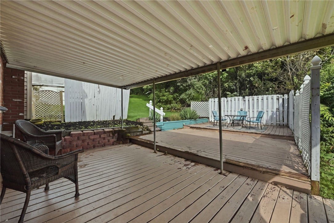 72 Woody Crest Dr, Pittsburgh, PA 15234 72 Woody Crest Dr, Pittsburgh, PA 15234