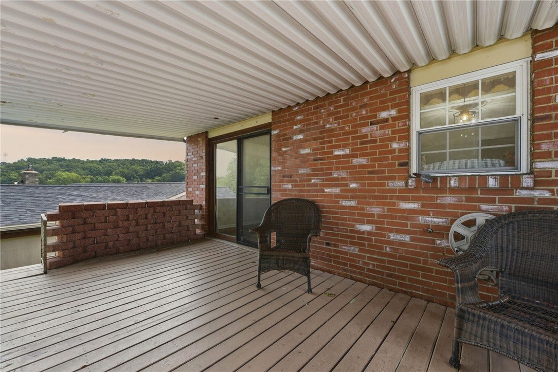 72 Woody Crest Dr, Pittsburgh, PA 15234 72 Woody Crest Dr, Pittsburgh, PA 15234