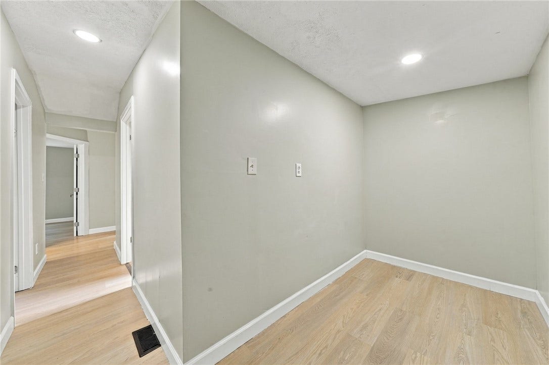 10 Euclid, Point Marion, PA 15474 Hall way